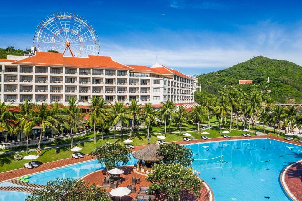 NHA TRANG ĐI TỰ TÚC| "OANH TẠC" KHÁCH SẠN TRẦN PHÚ VIEW BIỂN, GIÁ BÌNH DÂN NGON-BỔ-RẺ BẬC NHẤT!