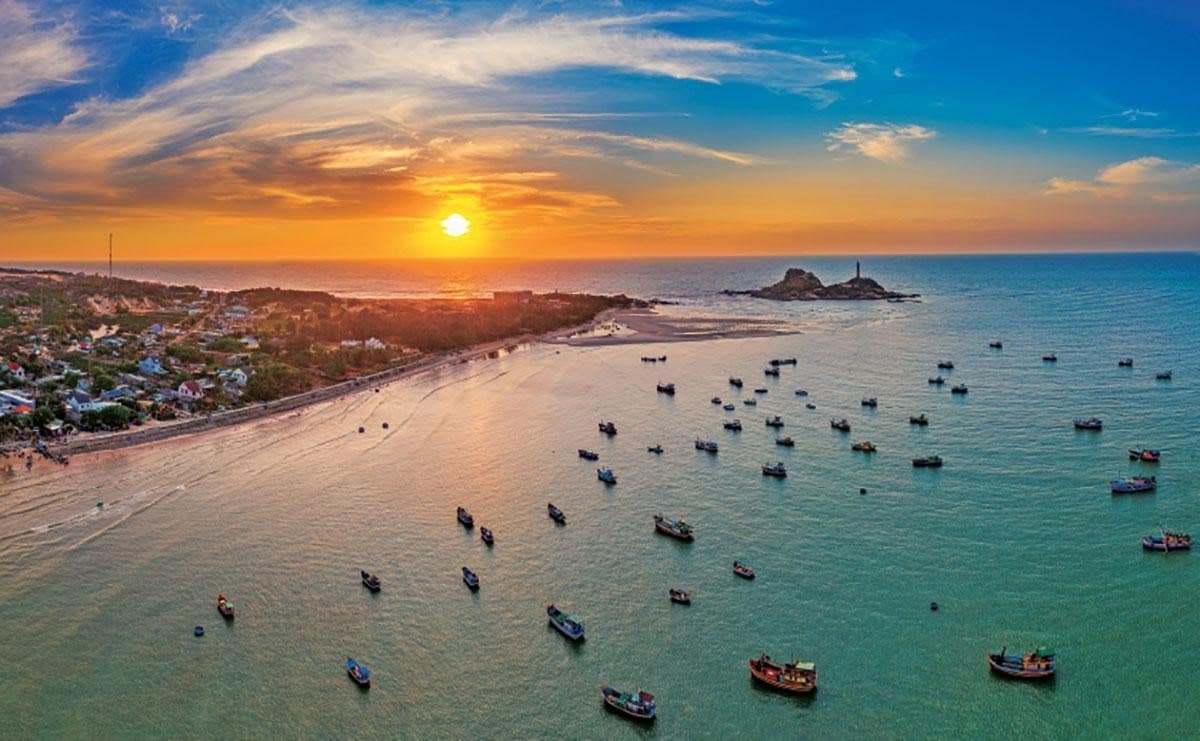 Bí Ẩn Phía Sau Những "Tiểu Sa Mạc" Phan Thiết & Hành Trình Chinh Phục Gió Cát